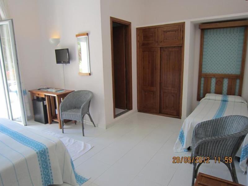 Albergo Miramare Cala Gonone Exteriör bild