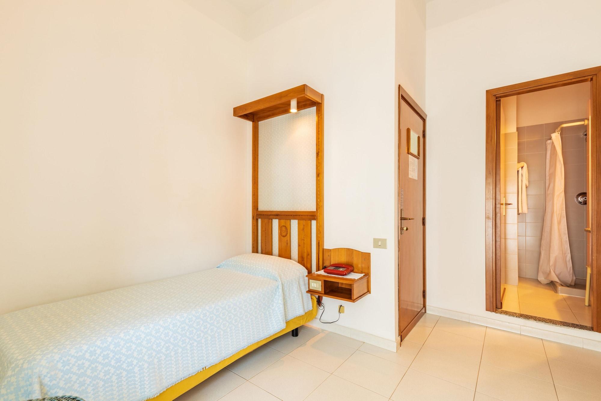 Albergo Miramare Cala Gonone Exteriör bild