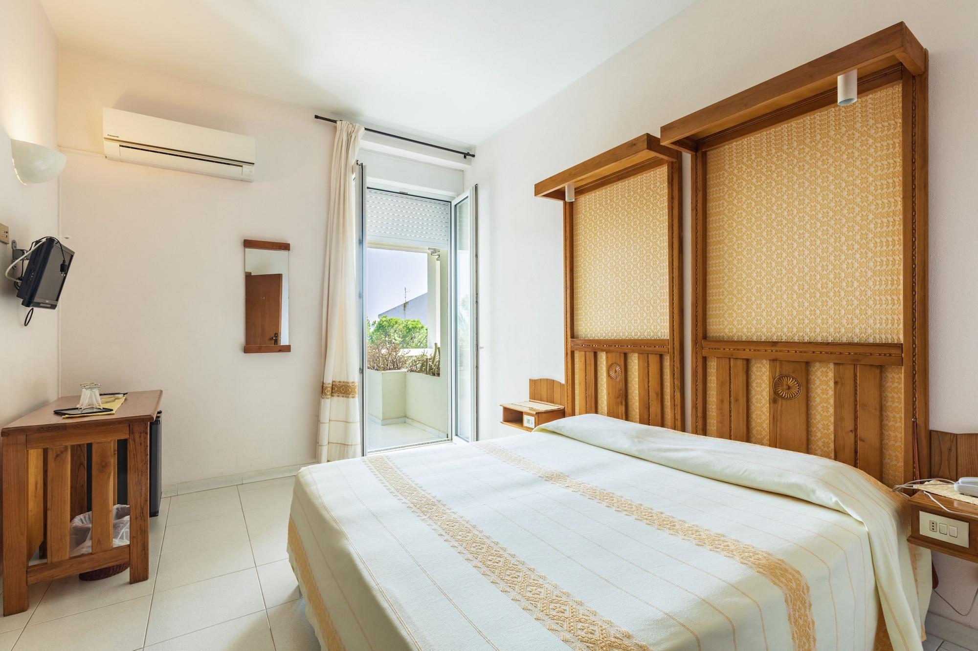 Albergo Miramare Cala Gonone Exteriör bild
